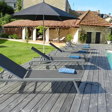 ゲストハウス Le Clos De Vesone