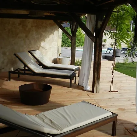 ゲストハウス Le Clos De Vesone ペリグー